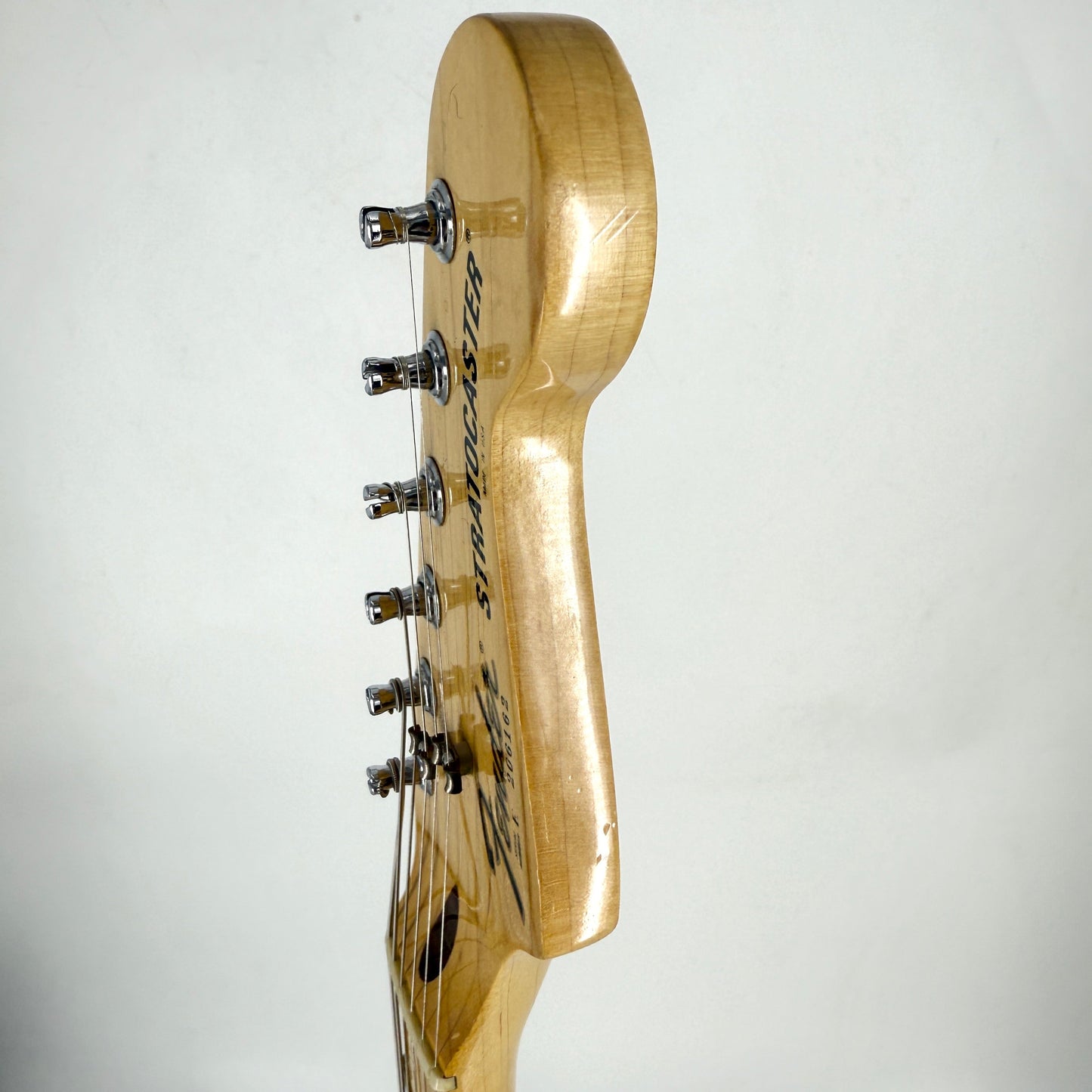 1982 Fender American Dan Smith Stratocaster – Olympic White | Tonebay