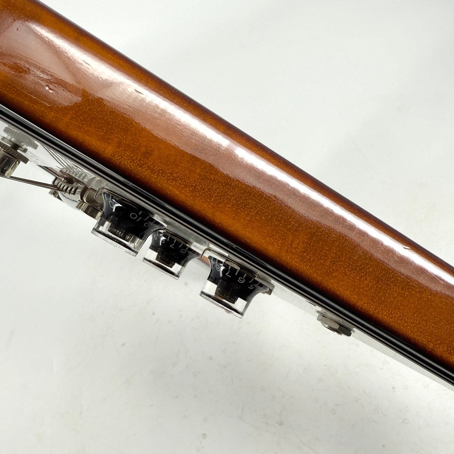 2014 Gibson Custom Shop 1967 Reissue Flying V – Sunburst | Tonebay