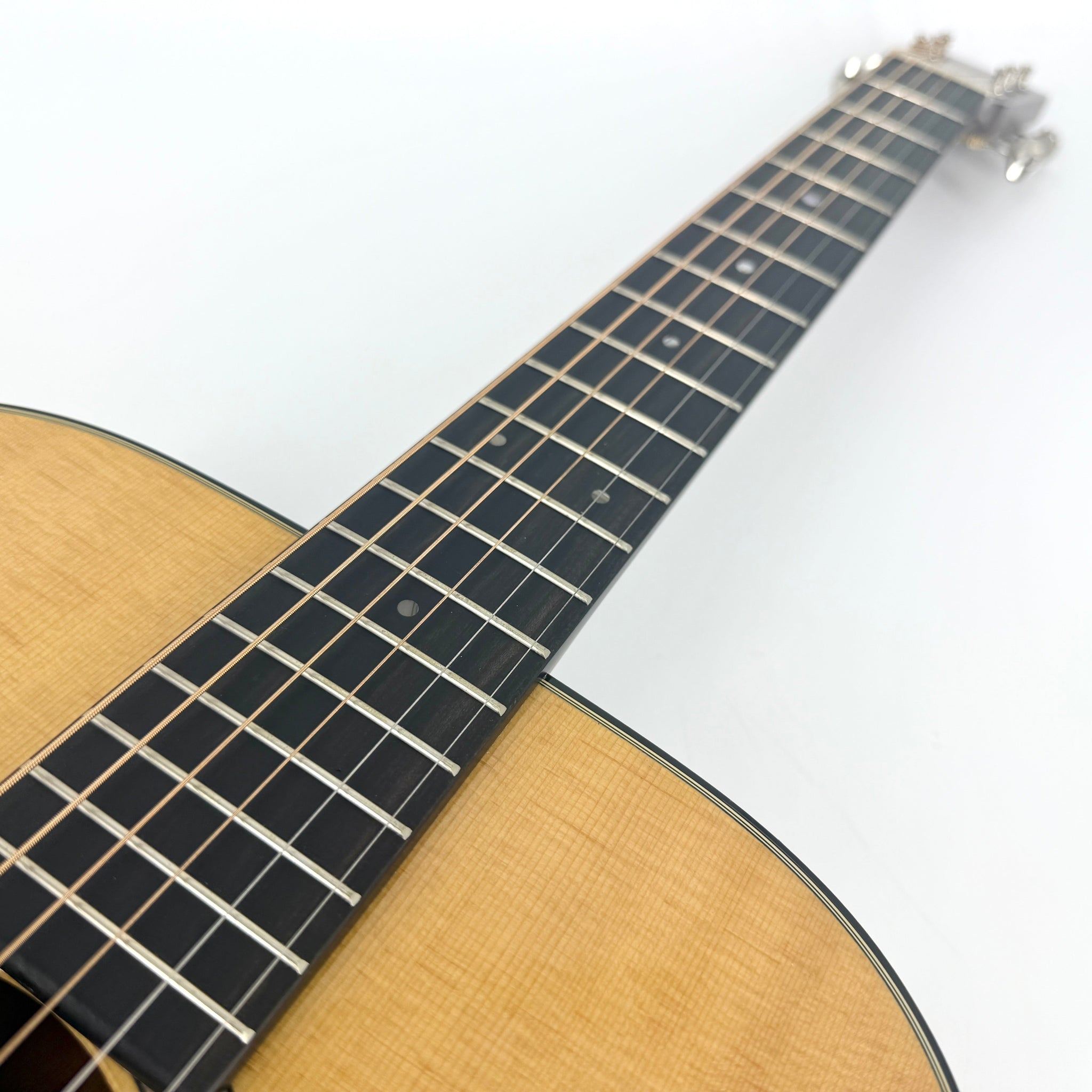 2022 Martin 00-18 - Natural | Tonebay
