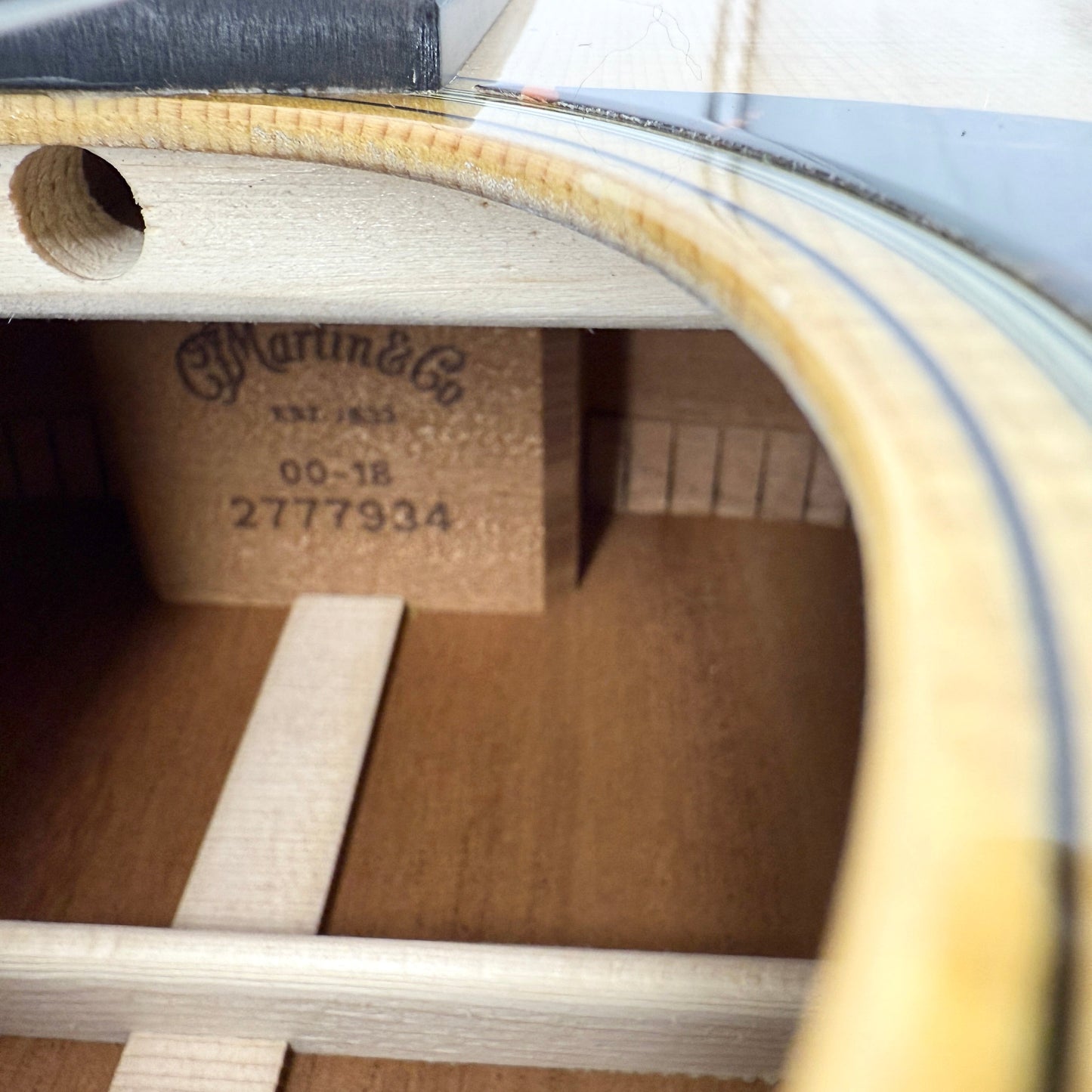 2022 Martin 00-18 - Natural | Tonebay