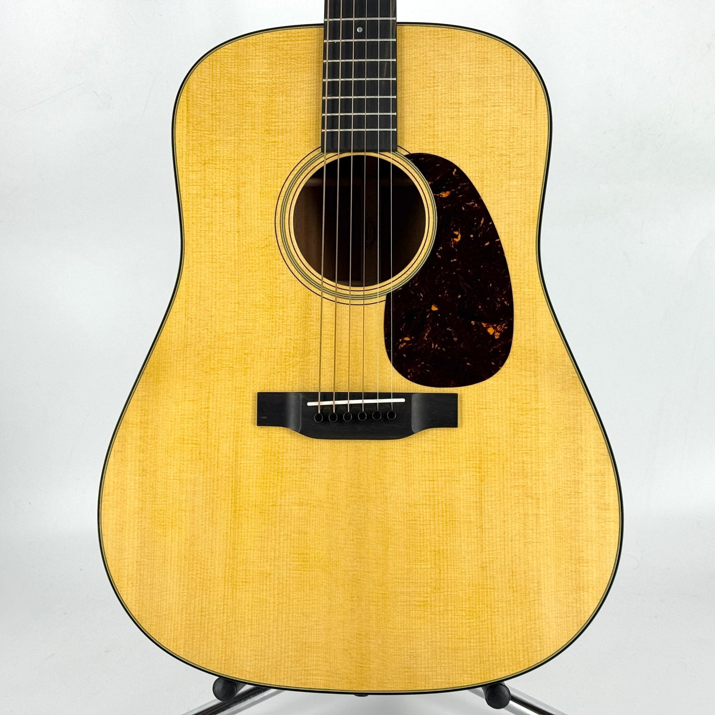 2022 Martin D-18 – Natural | Tonebay