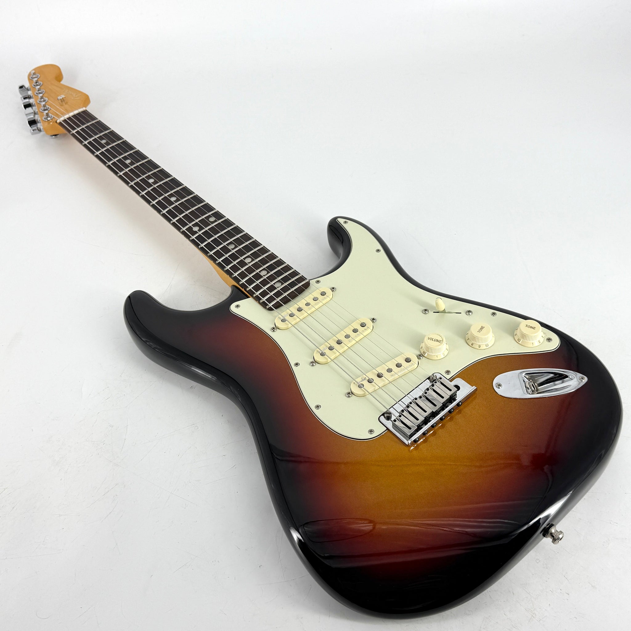 2023 Fender American Ultra Stratocaster – Ultra Burst Default Title | Tonebay