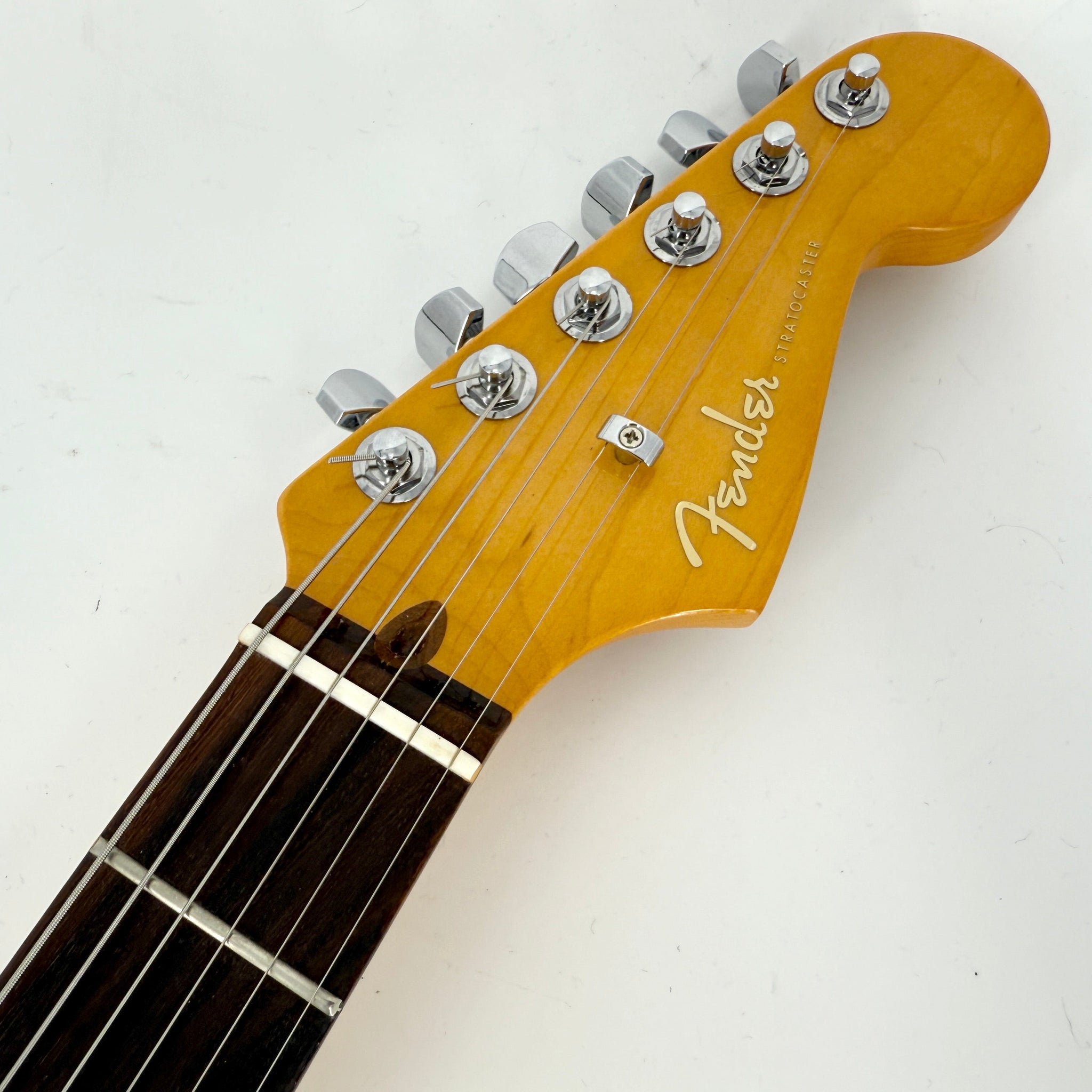 2023 Fender American Ultra Stratocaster – Ultra Burst | Tonebay
