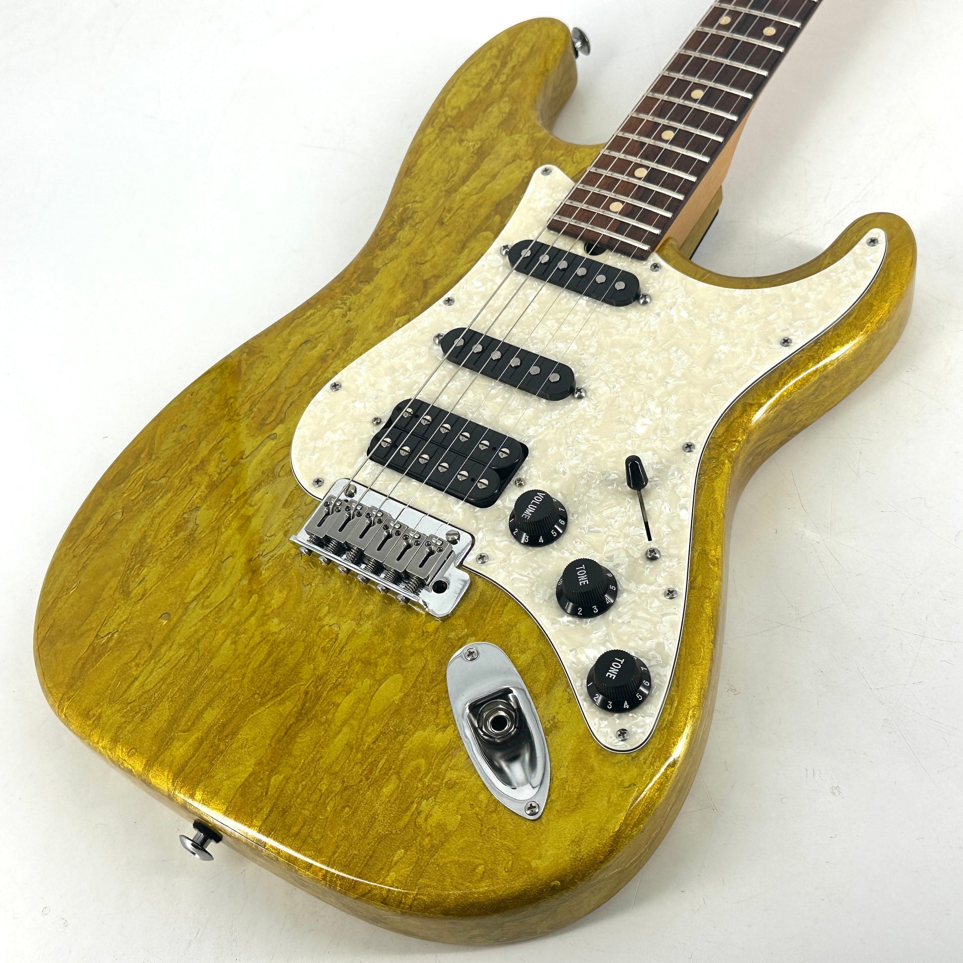 2005 Suhr Classic HSS Limited Edition - Gold Drip | Tonebay
