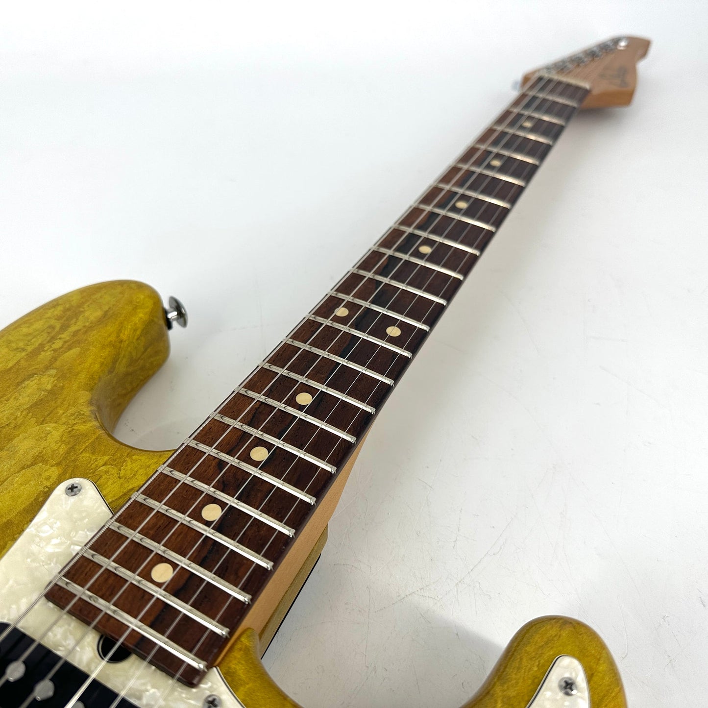 2005 Suhr Classic HSS Limited Edition - Gold Drip | Tonebay