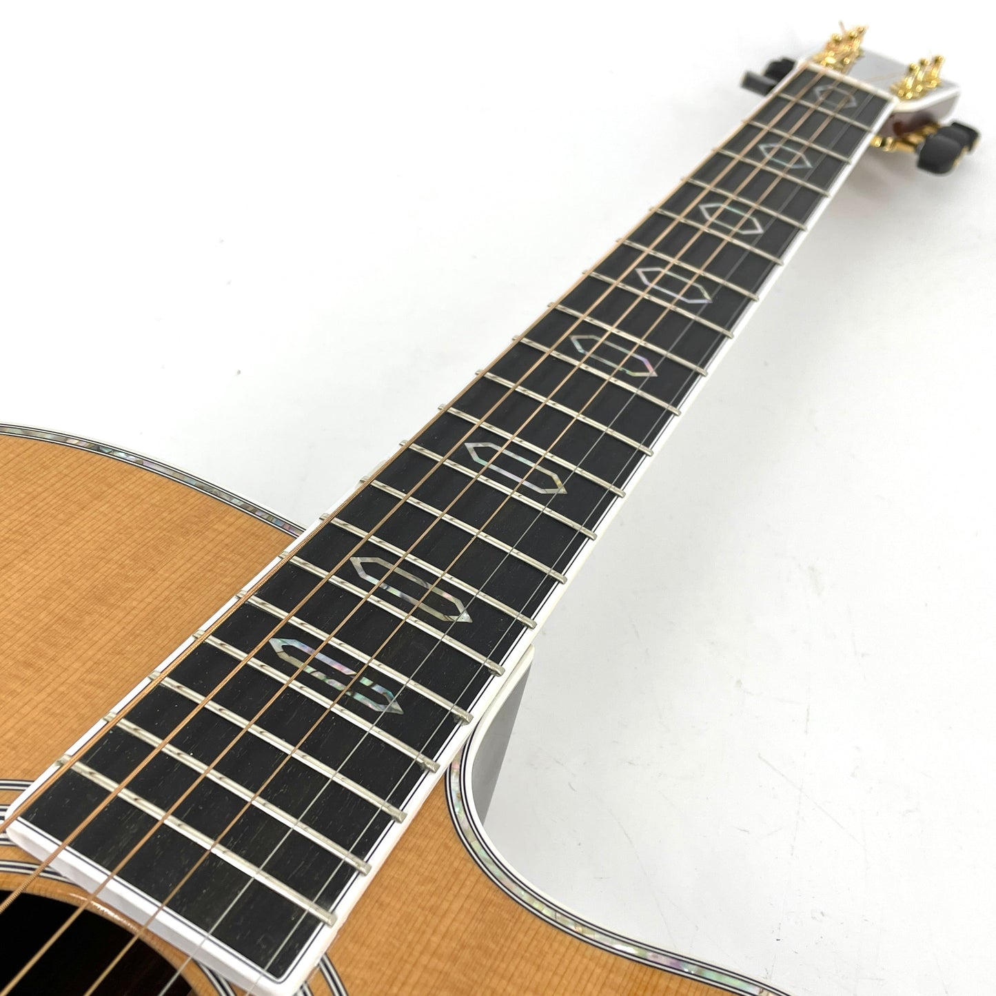 2007 Martin OMC Aura - Natural | Tonebay