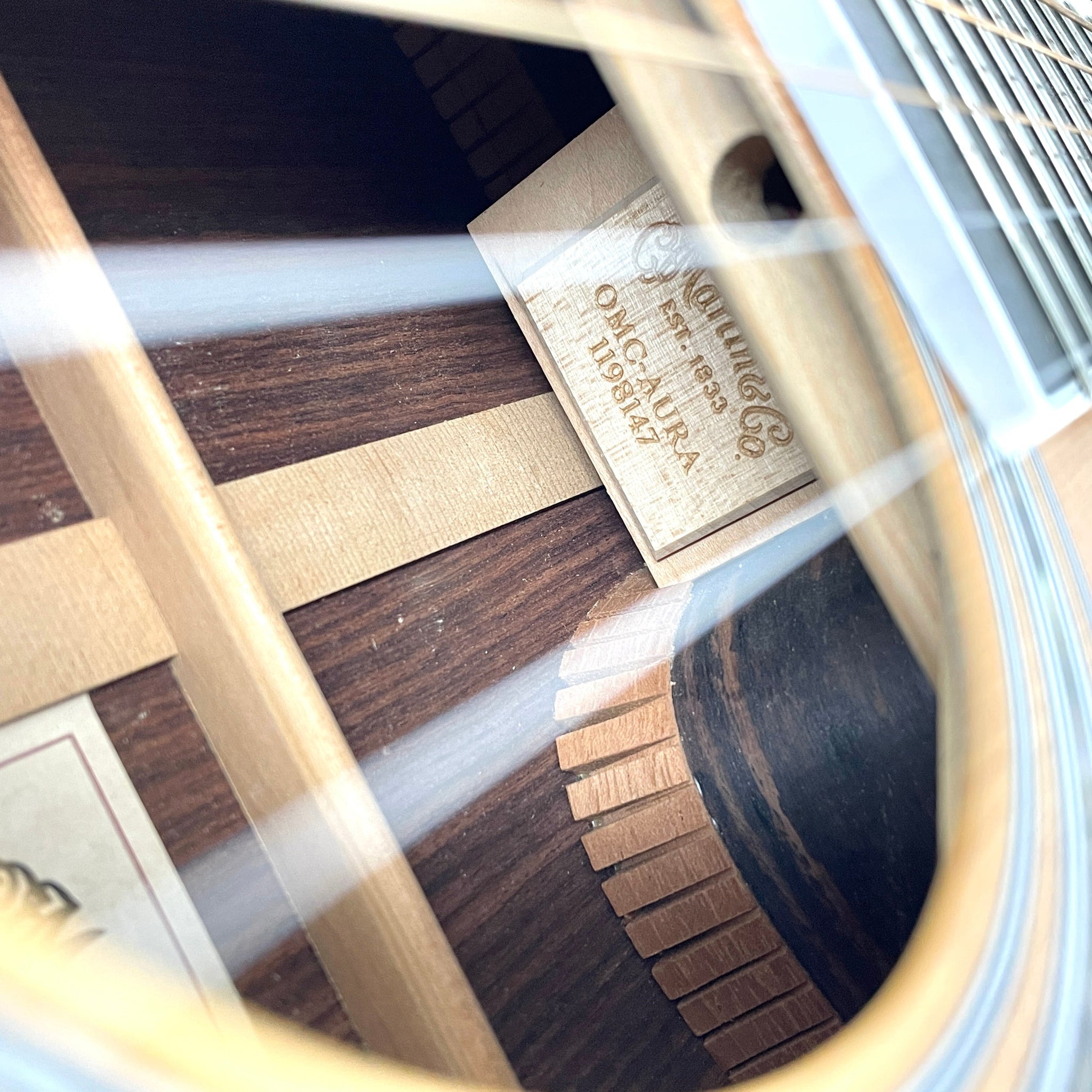 2007 Martin OMC Aura - Natural | Tonebay