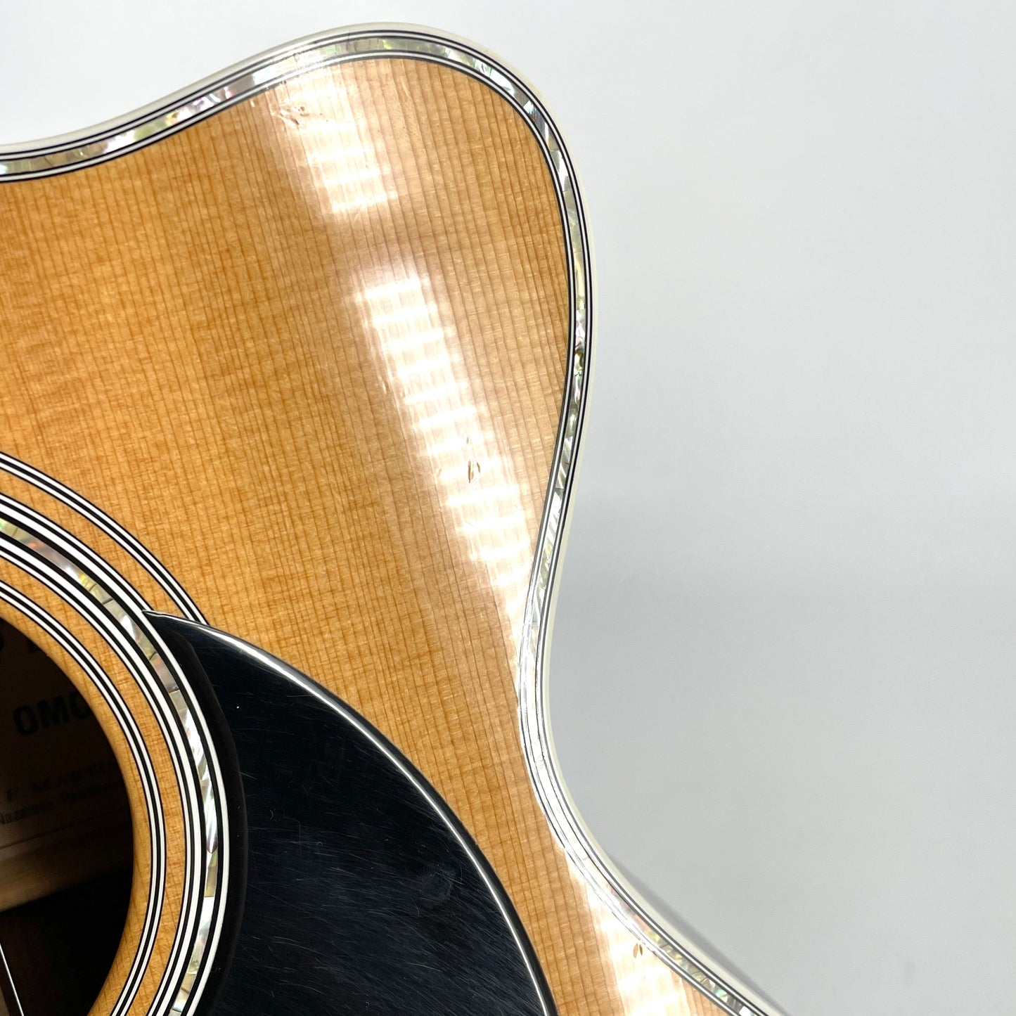 2007 Martin OMC Aura - Natural | Tonebay