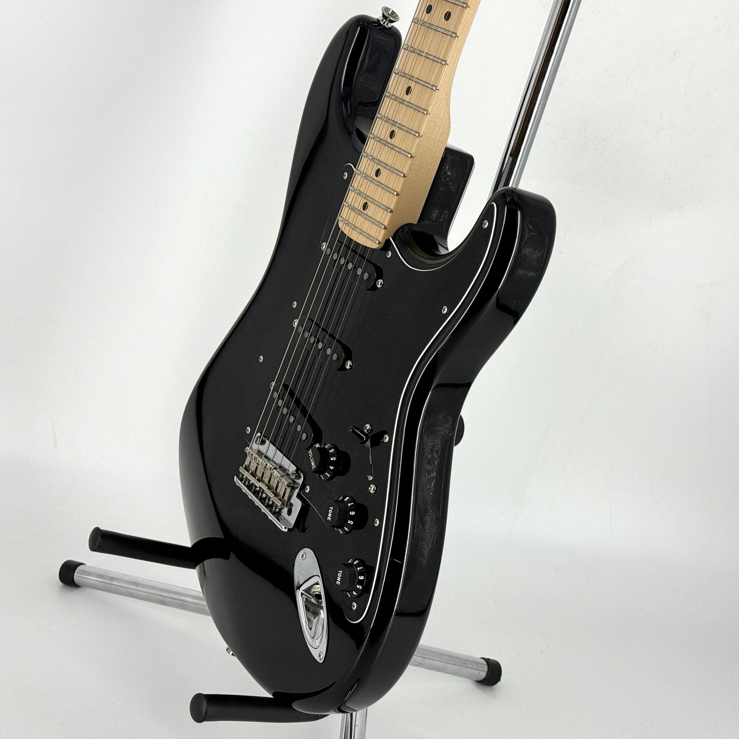 2007 Fender American Series Stratocaster – Black | Tonebay