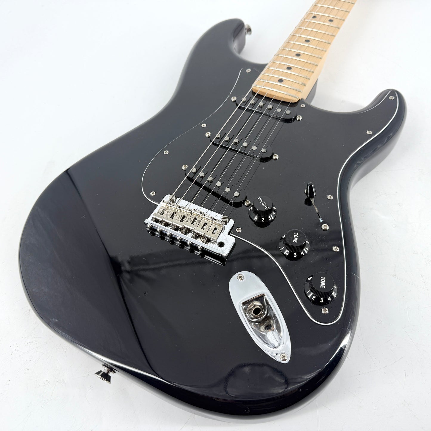 2007 Fender American Series Stratocaster – Black | Tonebay