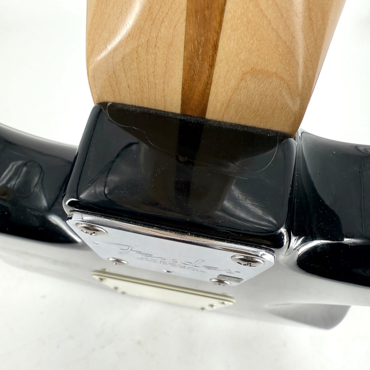 2007 Fender American Series Stratocaster – Black | Tonebay