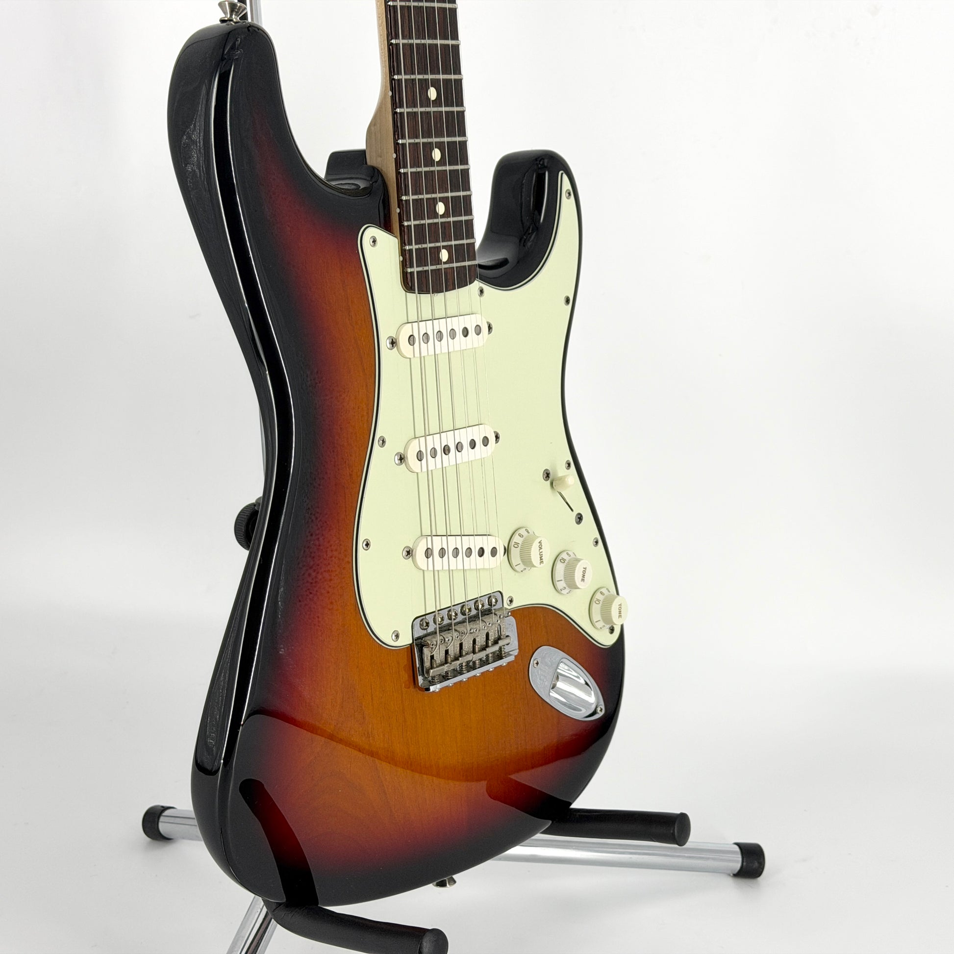 1994 Fender Custom Shop 60s Stratocaster - 3 Tone Sunburst