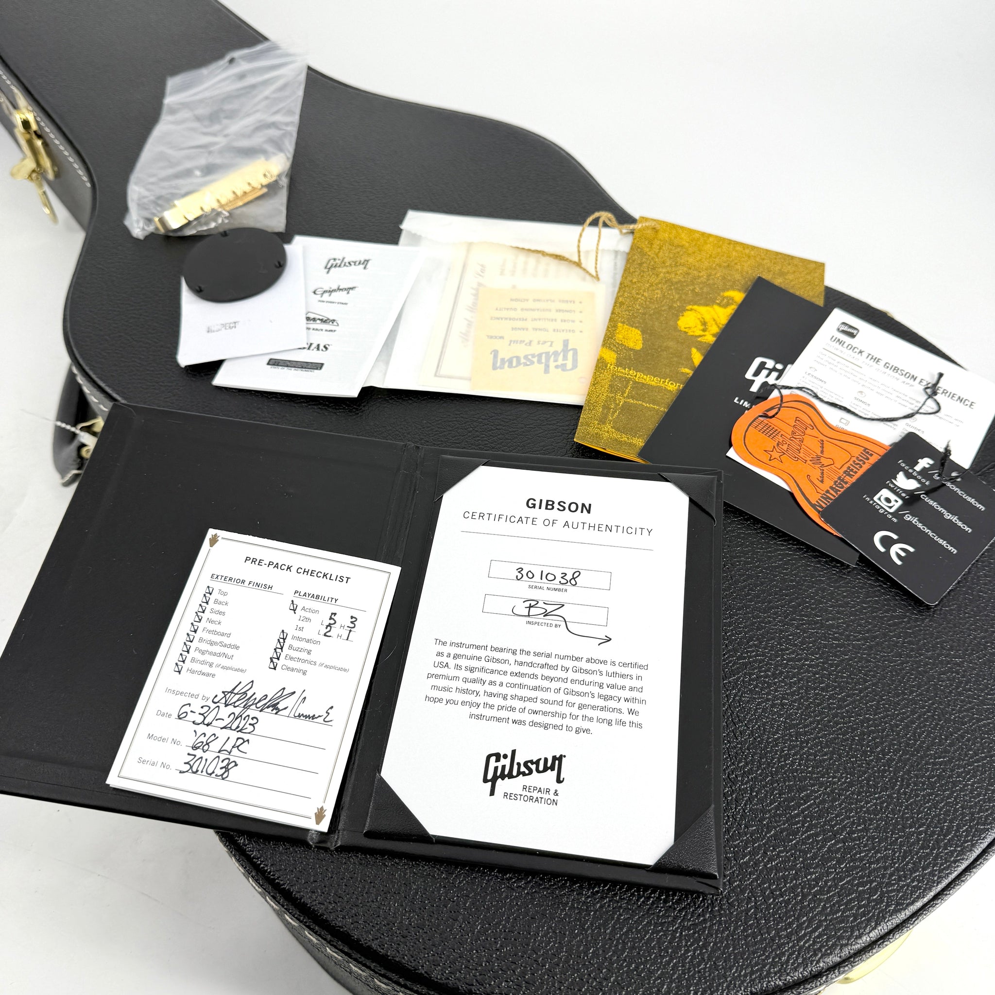 2023 Gibson Custom Shop M2M 1968 Les Paul Custom – Heavy Antique White | Tonebay