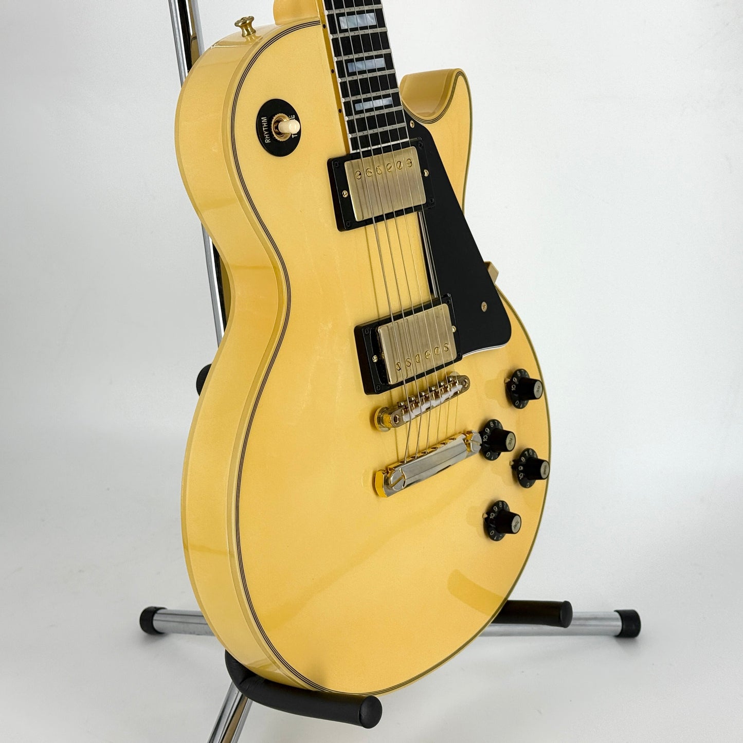 2023 Gibson Custom Shop M2M 1968 Les Paul Custom – Heavy Antique White | Tonebay