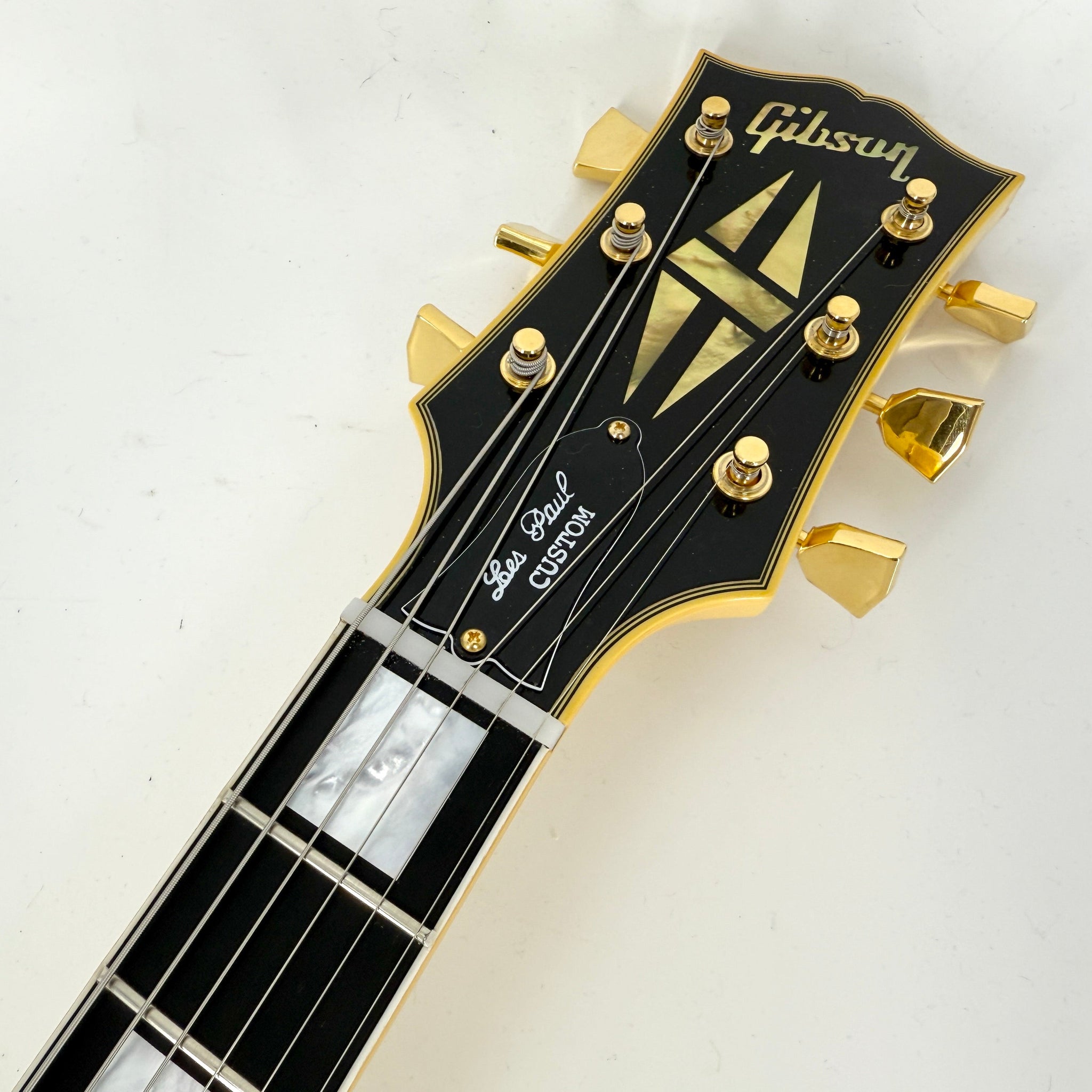 2023 Gibson Custom Shop M2M 1968 Les Paul Custom – Heavy Antique White | Tonebay