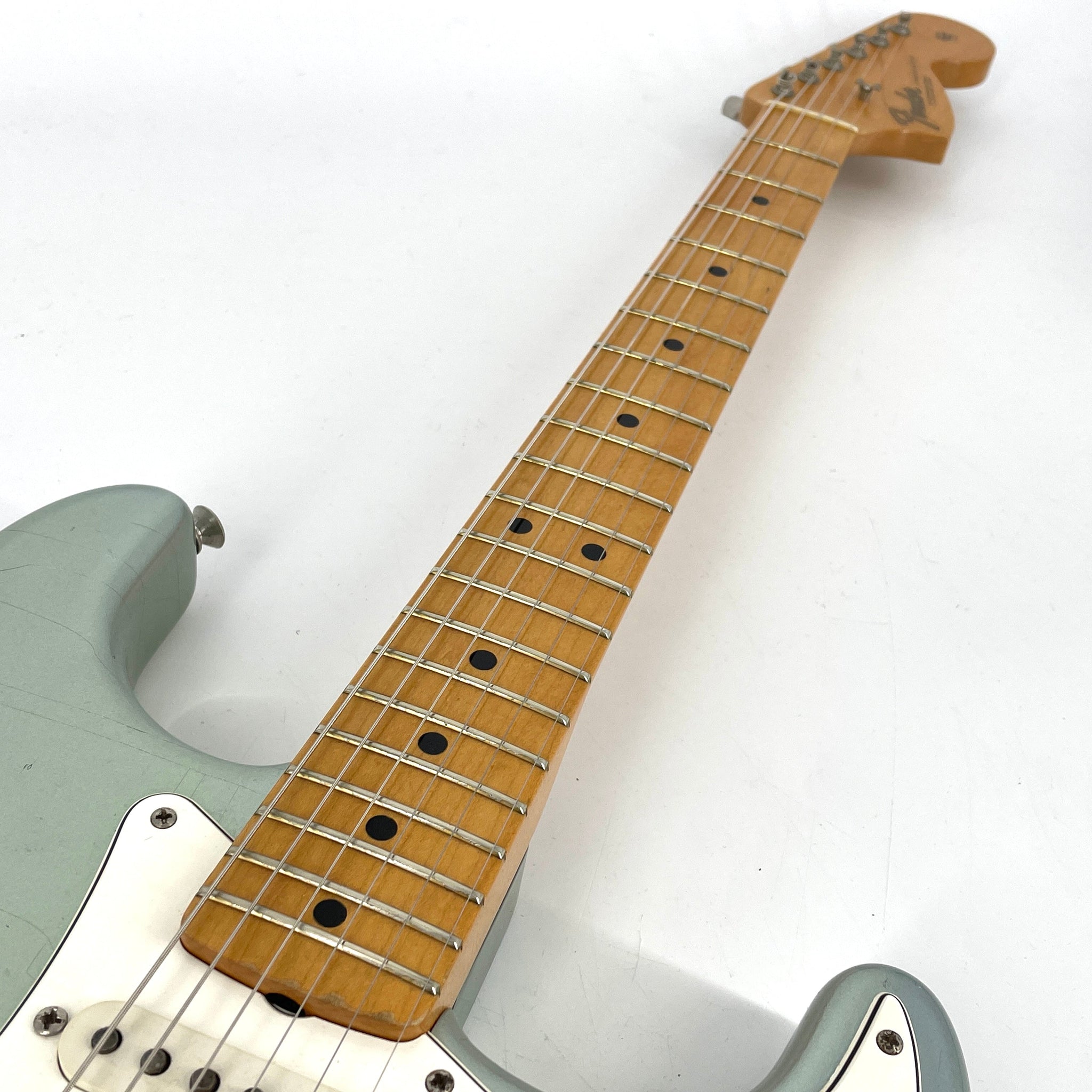 2005 Fender Custom Shop Limited Edition ’66 Stratocaster – Closet Classic – Firemist Silver Metallic | Tonebay